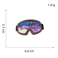 Détail d'écusson brodé montagne avec dimensions 3.7x6.8cm et poids de 1.8g - Style 3/Lunettes Paysage
