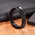 Mehrlagiges Lederarmband für Herren mit Lavasteinen und silbernem Kreuzanhänger - Lavastein Kreuz