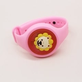 Bracelet ajustable en silicone rose pour enfants avec motif lion lumineux - Lion Rose