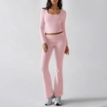 Ensemble de yoga tricoté rose deux pièces avec haut à manches longues et pantalon évasé - S / Rose