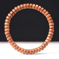 Bracelet minimaliste en bois de santal avec perles cylindriques brun foncé en boucle simple - Premium 4x7mm / Bois de Pêcher