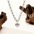 Polished silver heart pendant necklace with high-shine round link chain for women - OT Buckle Heart / Steel