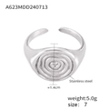 Anello regolabile in acciaio inossidabile argento con trama a vortice martellata taglia 7 - Motivo A Spirale - Argento