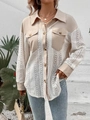 Elegante beige blouse met lange mouwen, kanten details en een klassieke kraag - S / Beige gesplitst wit