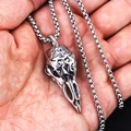 Colgante calavera de cuervo vikingo en acero inoxidable con grabados y cadena box - Pico de águila + Cadena de Acero