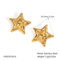 Dettaglio orecchini a stella 3D con dimensioni di 29,2 mm e peso di 7,1 g indicati - Stile Dorato (YYE025129-G)