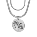 Collier double rang en acier titane argenté avec pendentif rond gravé de motifs floraux - Août-Argent (Coquelicot)