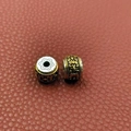 Two-tone rotatable Buddhist prayer beads with six-character mantra and floral relief - Bat Bat Pattern / D12mmxH9mm