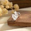 Rose gold heart-shaped zircon screw back stud earring for cartilage piercing - White Zircon (Single)