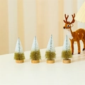 Lot de 4 mini sapins bicolores effet neige avec socles en bois pour décoration - Or Blanc - 4 Pièces