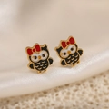 Orecchini a perno a forma di gufo nero con fiocco rosso e placcatura oro 18K - Gufo nero con fiocco rosso / Nero
