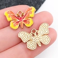 Gelb-oranger Emaille-Schmetterlingsanhänger mit goldfarbener Rückseite für Schmuck - Gelb-Oranger Zweifarbiger Schmetterling (15x22 mm)