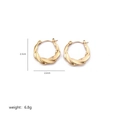 Detailed size view of twisted gold hoop earrings with weight and dimension labels - Twisted Round U (A0177I)