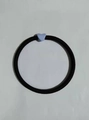 Elastico per capelli nero con ciondolo a forma di cuore azzurro pastello - Nero Cuore Misto