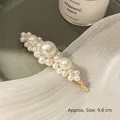 Golden duckbill hair clip with gradient white pearls, approximately 9.0 cm in length - Gold Large Three Pearls