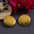 Pendentif médaillon rond en bronze antique avec reliefs floraux et motifs d'oiseaux - N°5 Médaillon Rond à Relief Oiseaux et Fleurs (32.5*36mm)