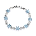 Elegante bracciale in argento con fiori di pietre preziose blu e brillanti accenti in zircone - Blu Lago