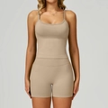 Conjunto de yoga sin costuras color caqui para mujer con top y pantalones cortos de cintura alta - S / Vest+Shorts - Khaki Brown