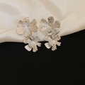 Silver Pin - Silver Metal Flower
