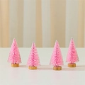 Lot de 4 mini sapins de Noël roses avec effet neige et socles en bois pour décoration - Rose (Ensemble de 4)