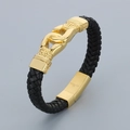 Bracelet tressé homme en cuir noir avec fermoir tête de mort en acier inoxydable doré - Style de Bague Entrelacée Dorée (KB47342-D)