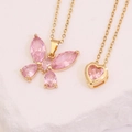 Colliers dorés avec pendentifs papillon et cœur en zircon rose sur fond de pierre blanche - Style Papillon de Coeur (11#)