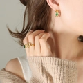 18K gold plated C-shaped hoop earrings and open ring with oval emerald zircon stones - Gold