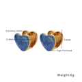 Dettaglio degli orecchini a cuore con trama in smalto blu e specifiche di 15mm - Oro + Blu