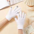 White winter knit gloves with pineapple texture and touchscreen fingers for women - White