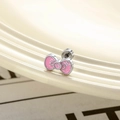 Orecchino a perno a fiocco in smalto rosa finitura argento con dettagli glitter - Fiocco Rosa (Pezzo Singolo)