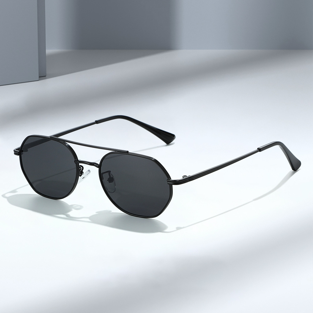 Wholesale Retro Metal Polygon Sunglasses With Double Bridge UV400 - Everful