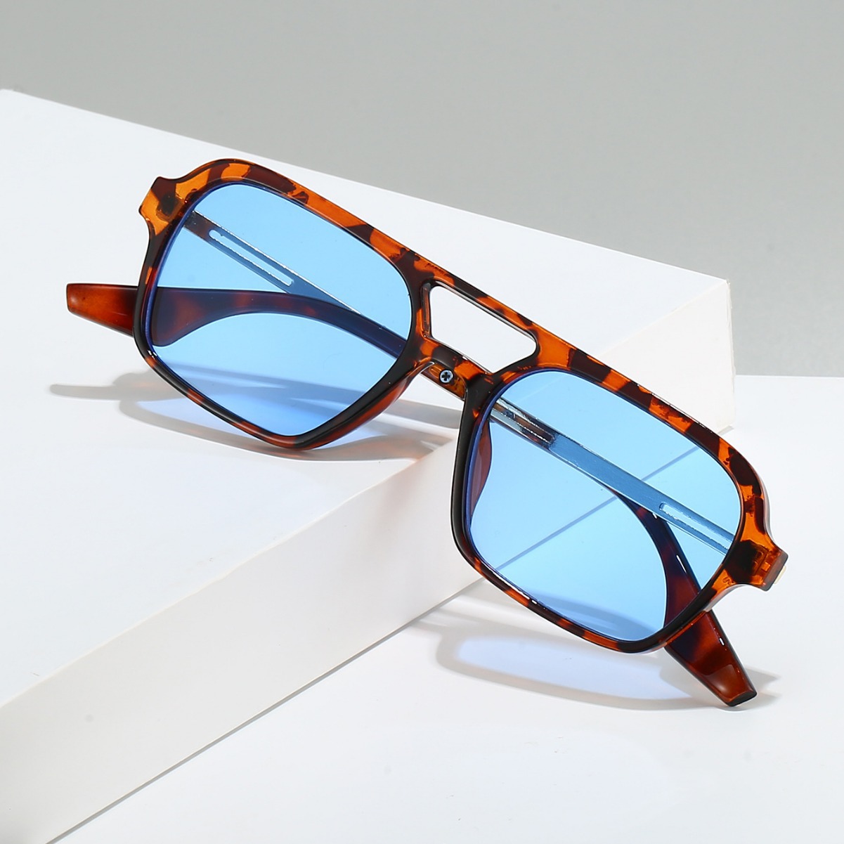 Wholesale Retro Square Aviator Sunglasses with Double Bridge For Men Women - Everful