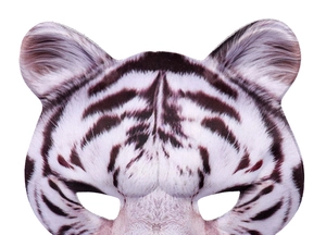 Gros plan d'un masque de tigre blanc pour Halloween avec texture douce et détails nets