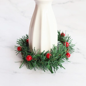Christmas Mini Wreath Pine Needle Red Berry Napkin Buckle Candle Ring Decoration PVC Greenery Hotel Home Decor