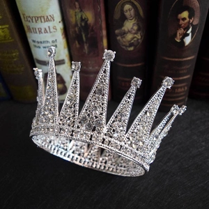 European vintage silver bridal crown with sparkling rhinestones for wedding and banquets