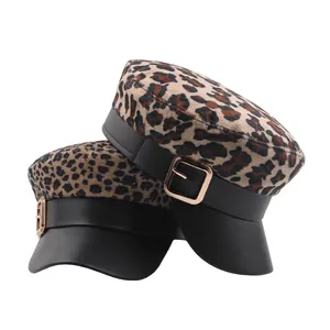 Casquette Gavroche Imprimé Léopard Fausse Fourrure Bonnet Visière Cuir PU Vintage Mode Chaud Hiver Pour Femmes