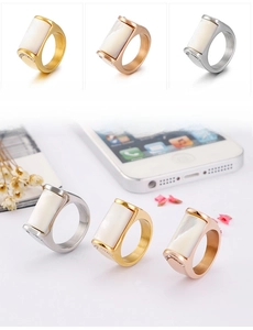 Detailed comparison of wide titanium steel rings in gold, rose gold, and silver finishes