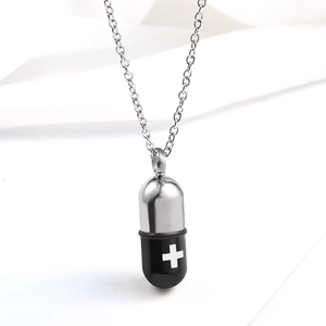 Collar colgante de cápsula minimalista en negro y plata con cruz médica de acero inox