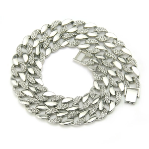 Hip hop silver Cuban link necklace with 18K diamonds, 30-inch iced out chain for men