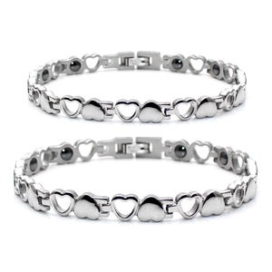 Bracelet de Magnétothérapie en Acier au Titane Forme Cœur pour Couples Chaîne à Maillons Cœur Ajouré Bijoux Argent Poli Cadeau