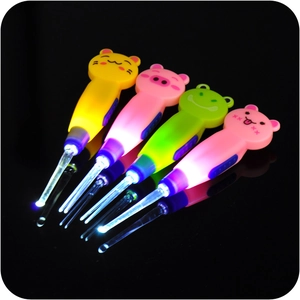 Cartoon Animal LED Ear Pick Portable Earwax Removal Tool With Detachable Transparent Tip Plastic Ear Cleaning Tool For Kids