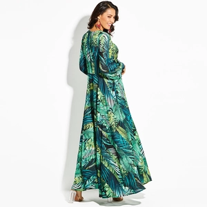 Robe longue à imprimé feuilles tropicales avec manches bouffantes et ourlet fluide