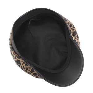 Casquette de marin léopard élégante avec visière en similicuir et doublure réglable