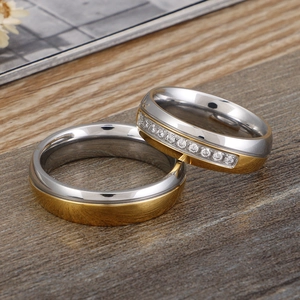 Bagues de couple bicolores minimalistes en argent et or avec pierres scintillantes