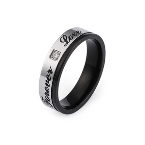 Bague de couple en acier titane avec contraste argent noir, gravure Forever Love et zircon