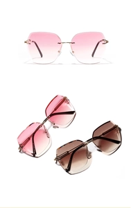 Detailed view of rimless geometric sunglasses with dimensions and metal temple construction