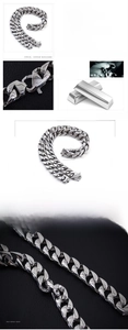 Detail of 15mm silver stainless steel Cuban link chain with 316L clasp and dimensions
