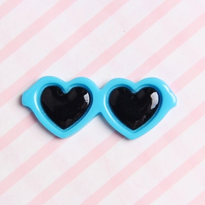 Cute heart-shaped pet sunglasses hair clip with blue frame and black lenses
