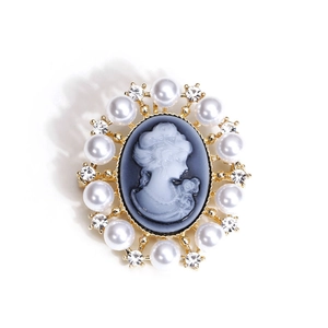 Vintage Victorian Cameo Beauty Head Brooch Alloy Faux Artificial Pearl Rhinestone Royal Style Ladies Corsage Pin