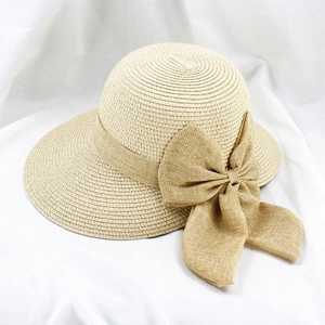 Chapeau de soleil en paille naturelle à large bord avec grand nœud pour plage